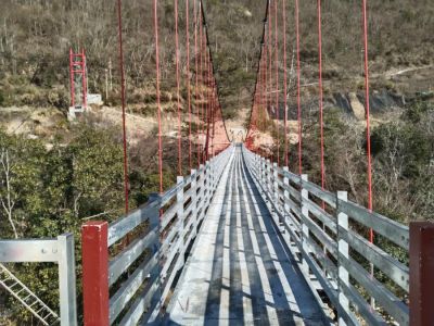 和平區平等里南湖溪一號吊橋
