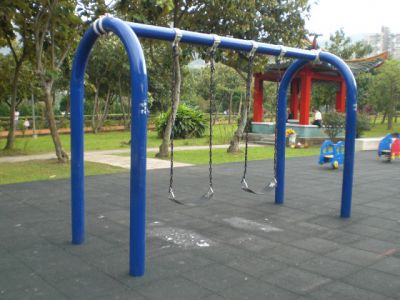 Arch Swing